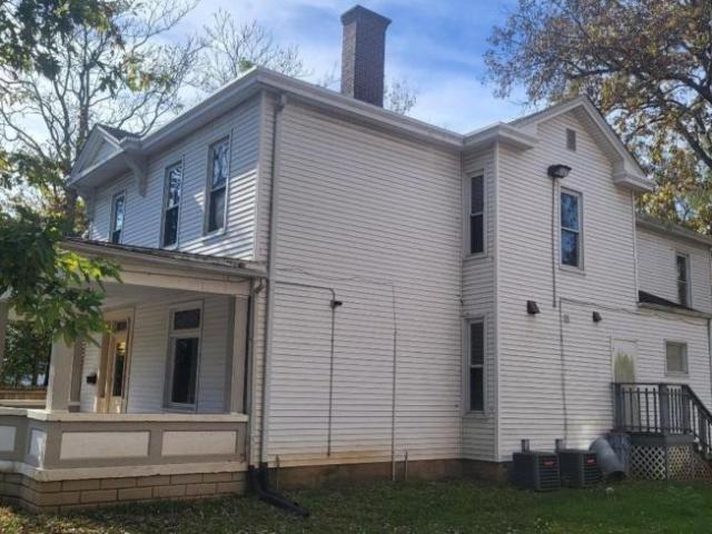 6 bedroom, Hamilton OH 45011 106217492
