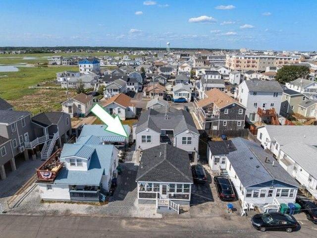 6 bedroom, Hampton NH 03842 105415003