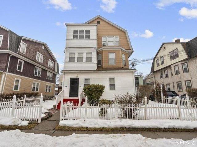 6 bedroom, Hartford CT 06112 104443762