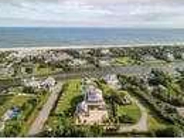 6 bedroom in Quogue NY 11959