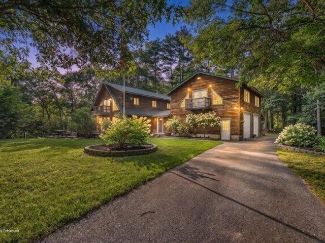 6 bedroom, Oxford ME 04270 105800764