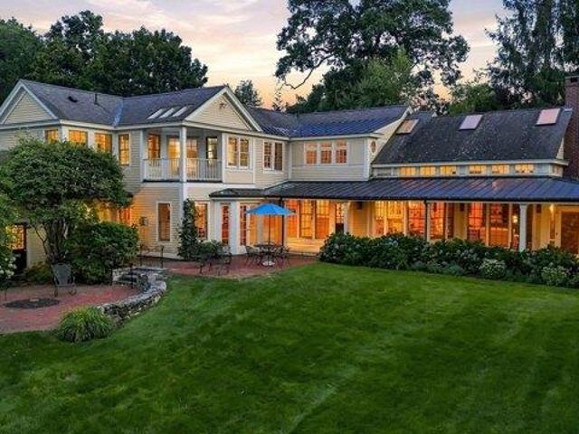 6 bedroom, Lexington MA 02420 105404788