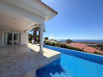 6 bedroom luxury House for rent in Cabrils, Spain