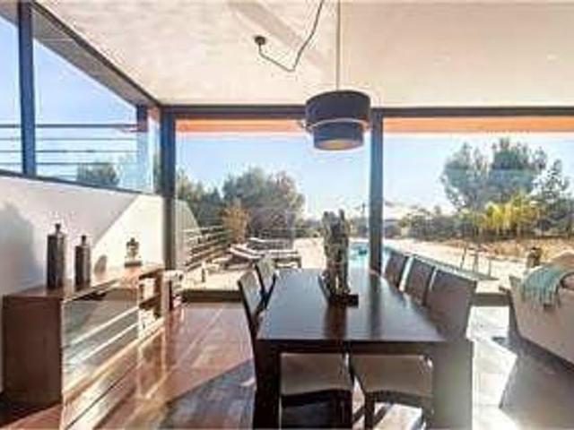 6 bedroom luxury Villa for rent in Casinos, Spain