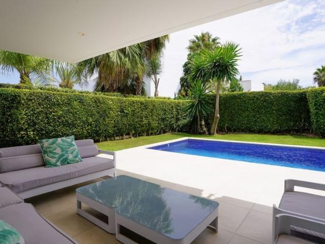 6 bedroom luxury Villa for rent in Estepona, Andalusia