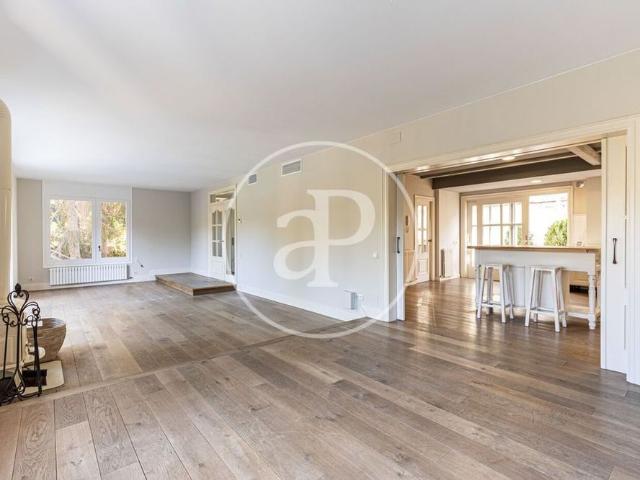 6 bedroom luxury Villa for rent in Sant Cugat, Spain