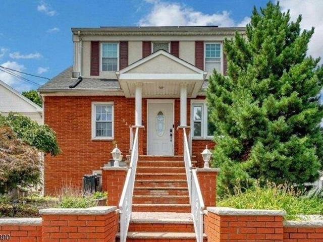 6 bedroom, Lyndhurst NJ 07071 105478095