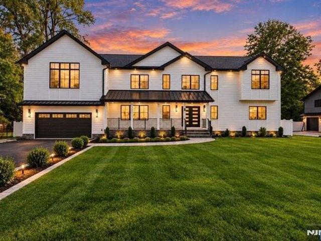 6 bedroom, Mahwah NJ 07430 105749150