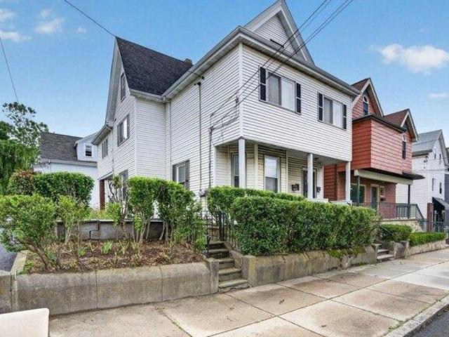 6 bedroom, Medford MA 02155 105352828
