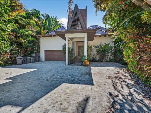 6 bedroom, Miami Beach FL 33139 105973094