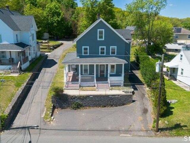 6 bedroom, Naugatuck CT 06770 104791202