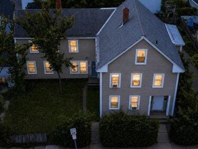 6 bedroom, Nashua NH 03060 105561689