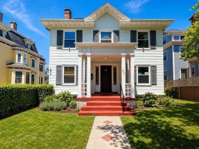6 bedroom, New Bedford MA 02740 105697040