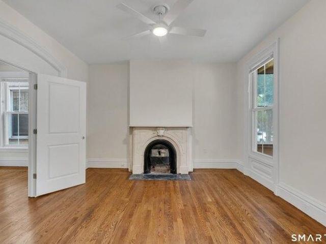 6 bedroom, New Haven CT 06511 104789971