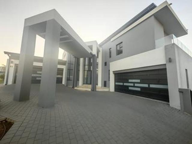 6 bedroom smart home on the market i.