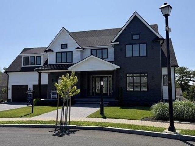 6 bedroom, Saugus MA 01906 105422653