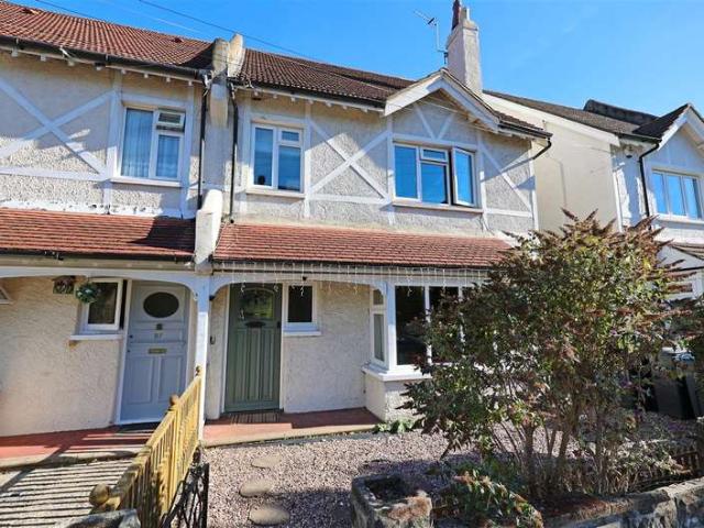 6 Bedroom Semi Detached House