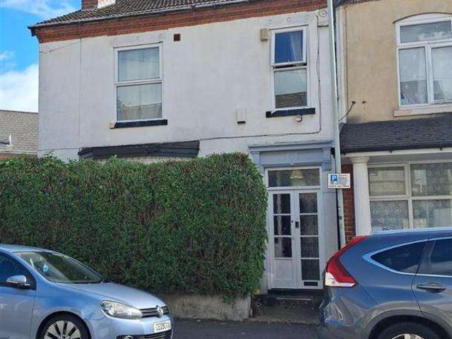 6 Bedroom Semi Detached House