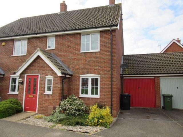 6 Bedroom Semi Detached House