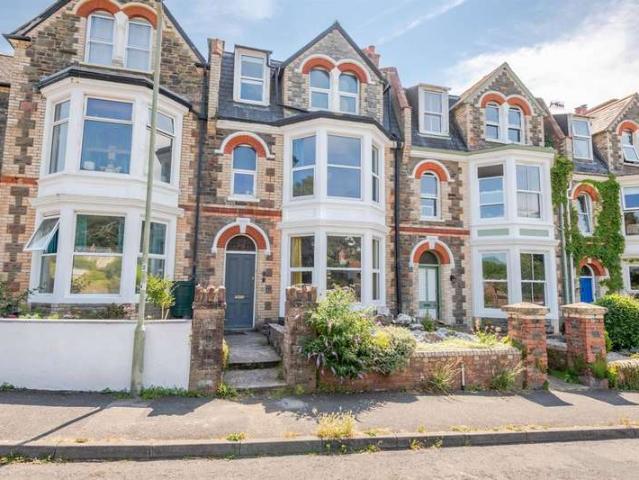 5 Bedroom Terraced House
