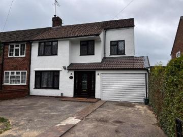 6 bedroom semi detached house to rent