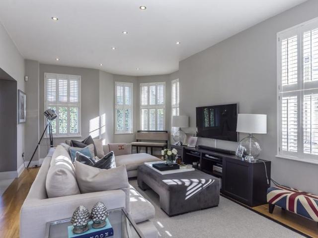 6 bedroom semi detached house to rent