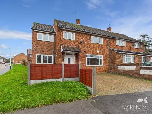 6 bedroom semi detached house to rent