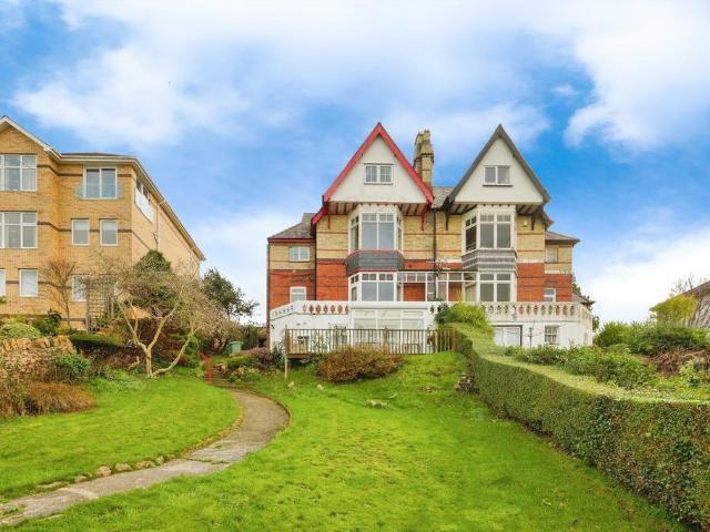 7 bedroom semi detached house for sale