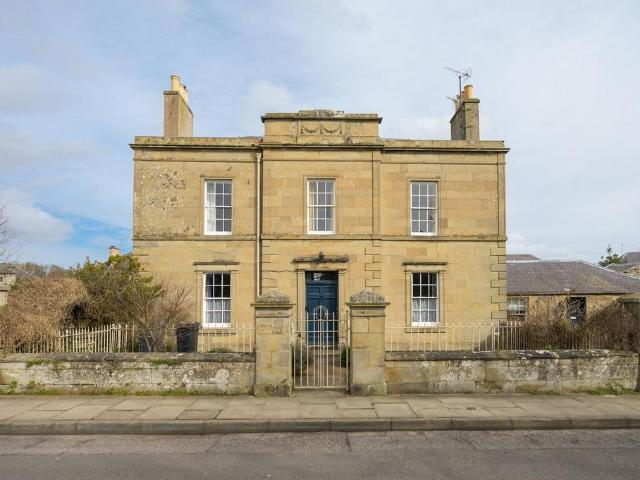 6 bedroom semi detached house for sale