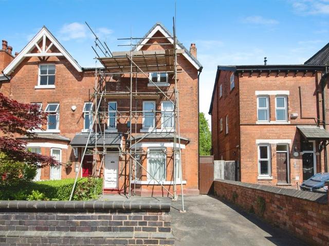 6 bedroom semi detached house for sale