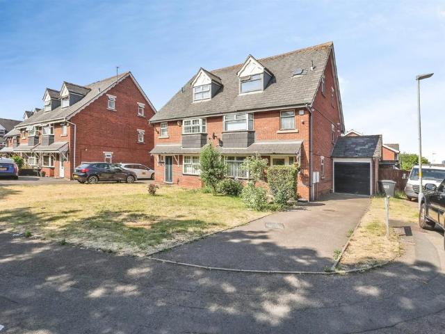6 bedroom semi detached house for sale