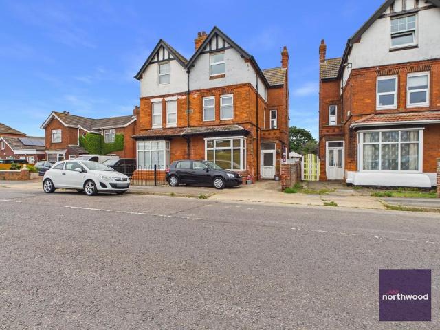 6 bedroom semi detached house for sale