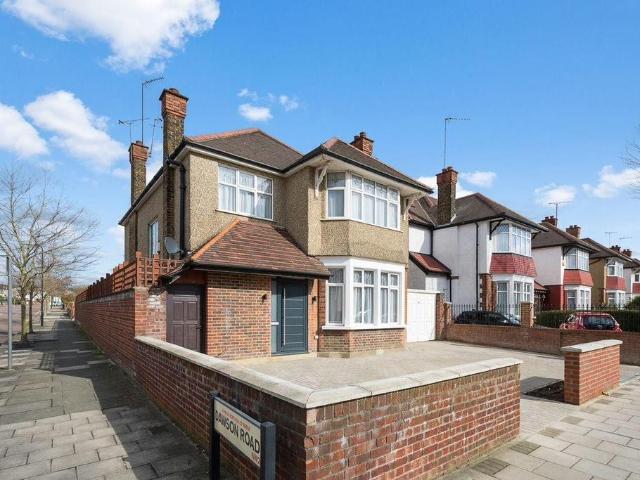 6 bedroom semi detached house for sale