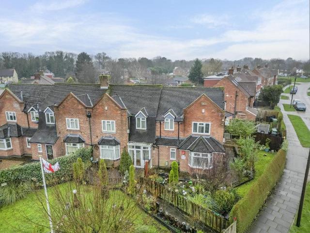 6 bedroom semi detached house for sale