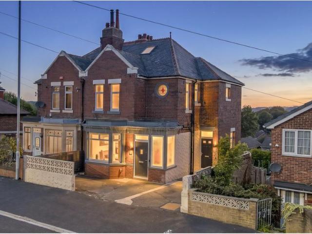 6 bedroom semi detached house for sale