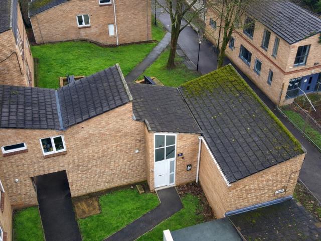6 bedroom semi detached house for sale