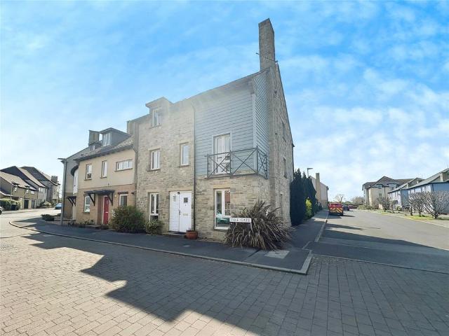 6 bedroom semi detached house for sale