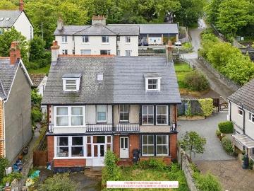 6 bedroom semi detached house for sale