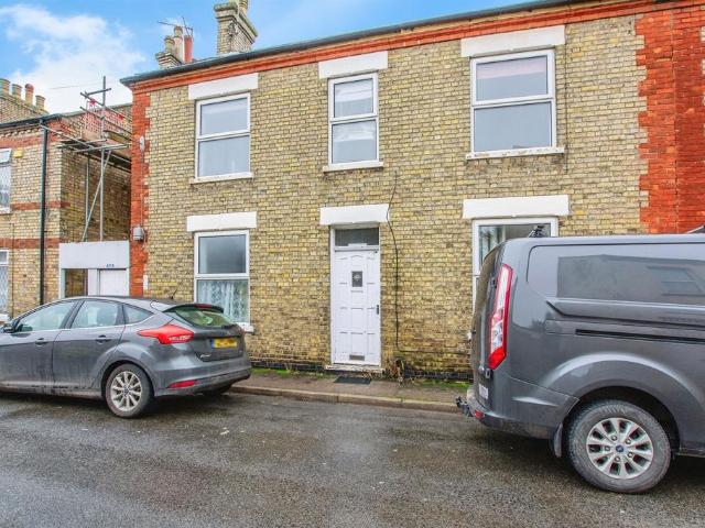 6 bedroom semi detached house for sale
