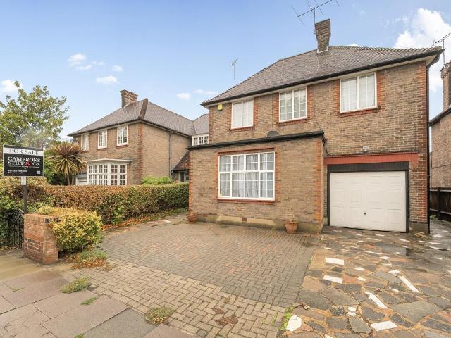 6 bedroom semi detached house for sale