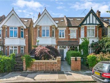 6 bedroom semi detached house for sale
