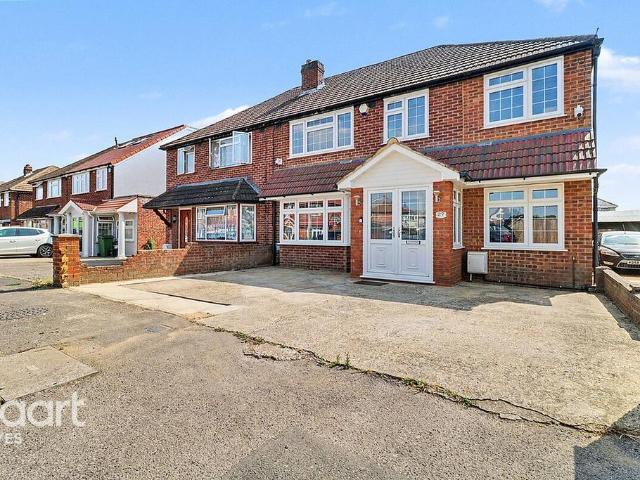 6 bedroom semi detached house for sale