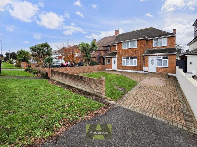 6 bedroom semi detached house for sale