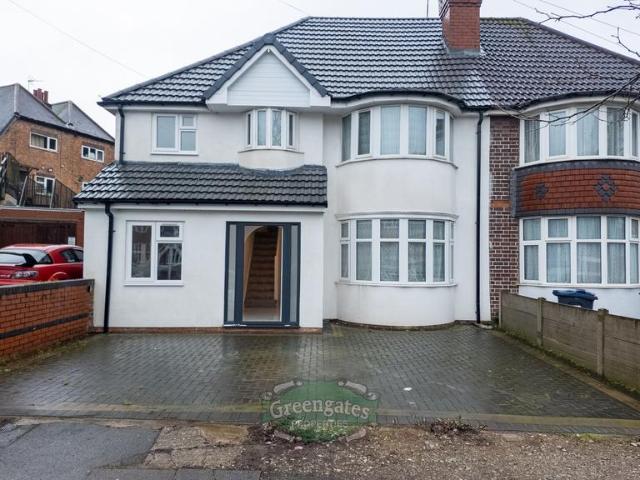 6 bedroom semi detached house for sale