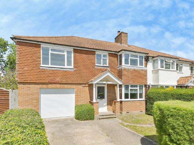 6 bedroom semi detached house for sale