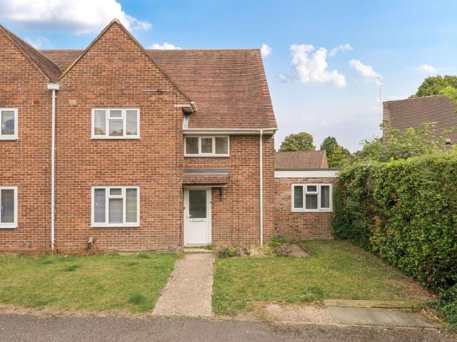 6 bedroom semi detached house for sale