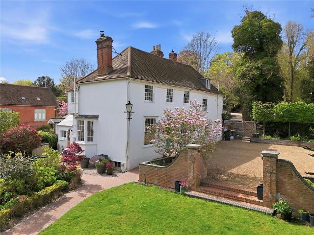 6 bedroom semi detached house for sale