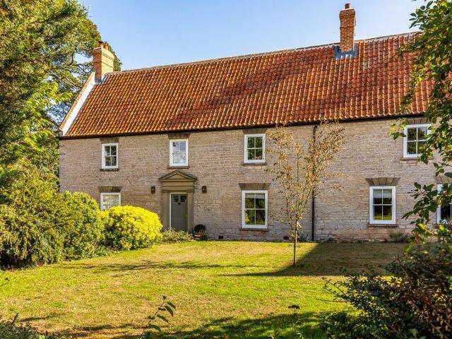7 bedroom semi detached house for sale