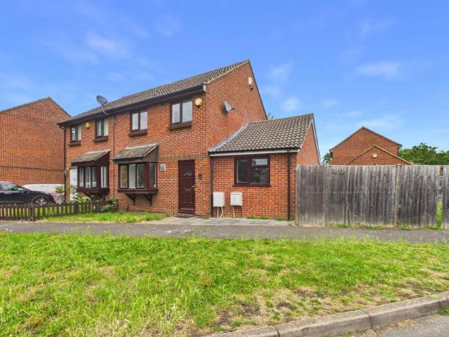 6 bedroom semi detached house for sale