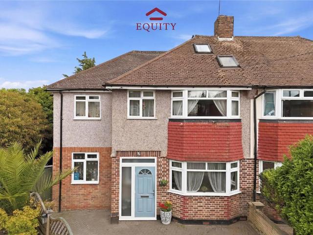 6 bedroom semi detached house for sale